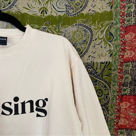 Pleasing by Harry Styles Cream Crewneck Sweatshirt Size Small - Picture 4 of 15